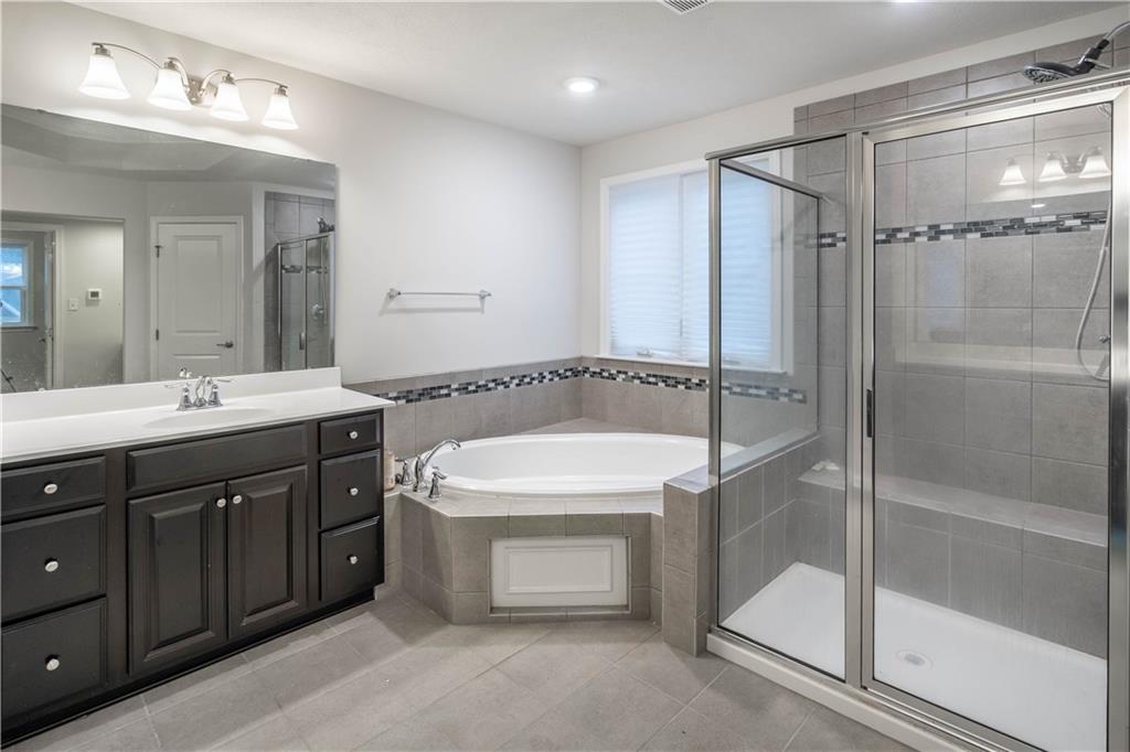 4475 Walnut Ridge Circle McDonald, PA 15057 - Photo 16 of 24 Gallery Image 16