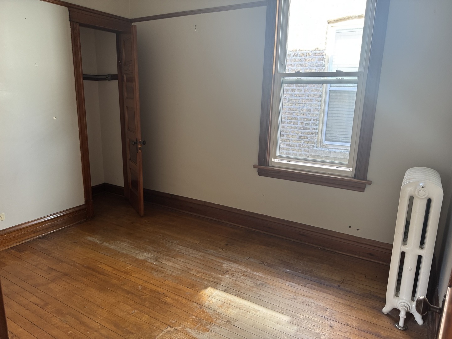 2005 West Greenleaf Avenue, Unit 2 Chicago, IL 60645 - Photo 12 of 15