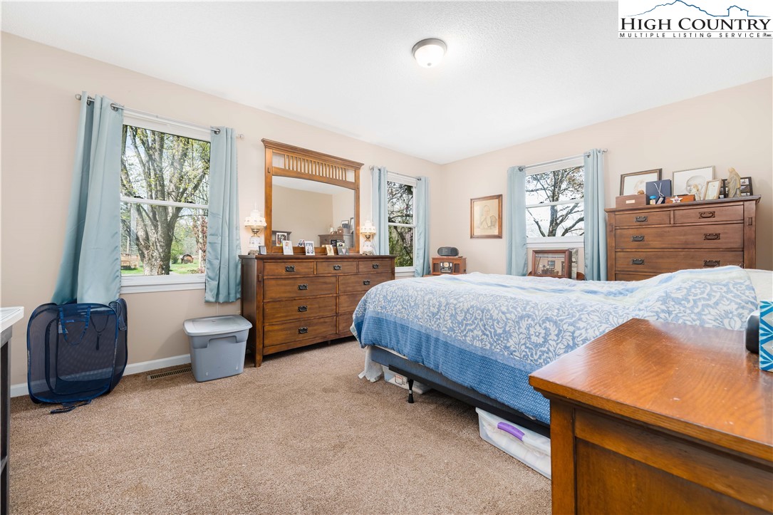 525 Adams Road Mountain City, TN 37683 - Photo 20 of 49 Gallery Image 20