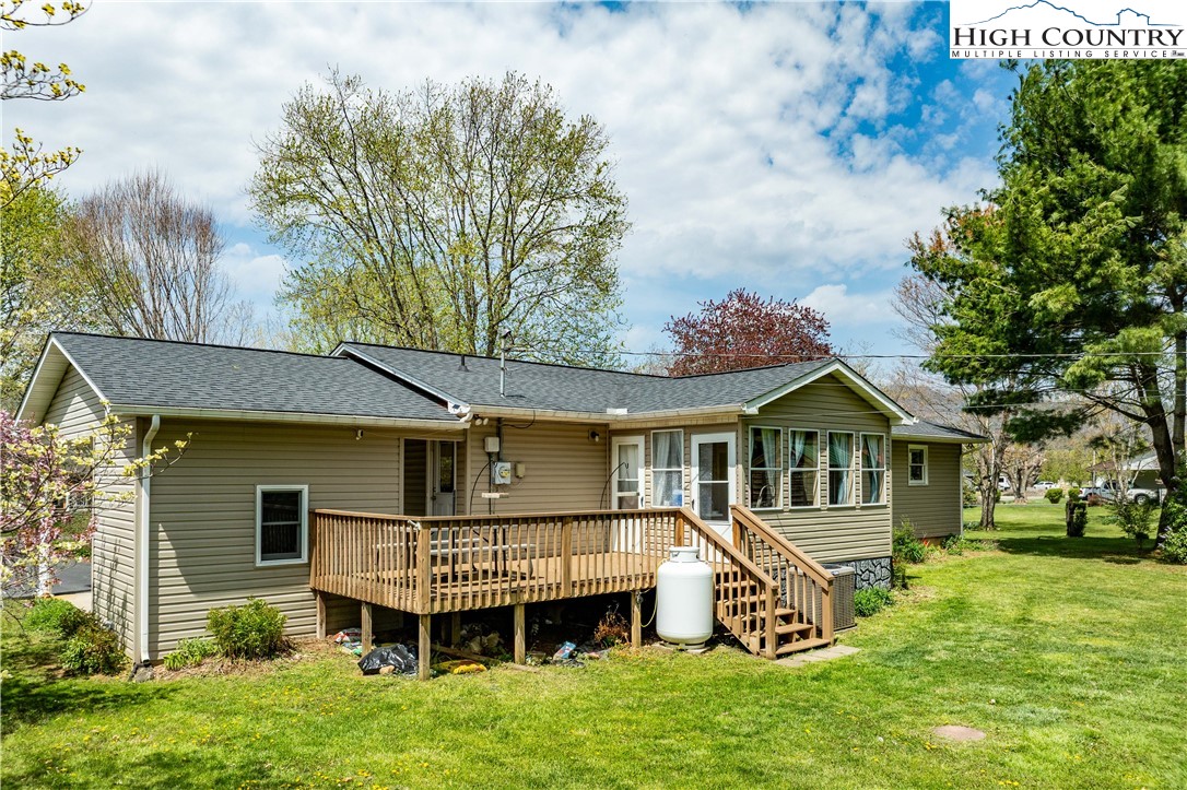 525 Adams Road Mountain City, TN 37683 - Photo 28 of 49 Gallery Image 28