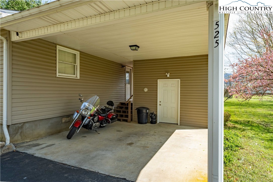 525 Adams Road Mountain City, TN 37683 - Photo 33 of 49 Gallery Image 33