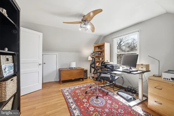$985,000 | 415 South Jefferson Street, Arlington, VA 22204