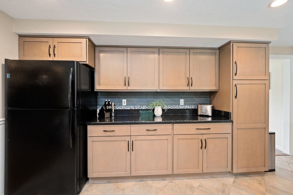75 Chamberlain Road Uxbridge, MA 01569 - Photo 15 of 41 Gallery Image 15