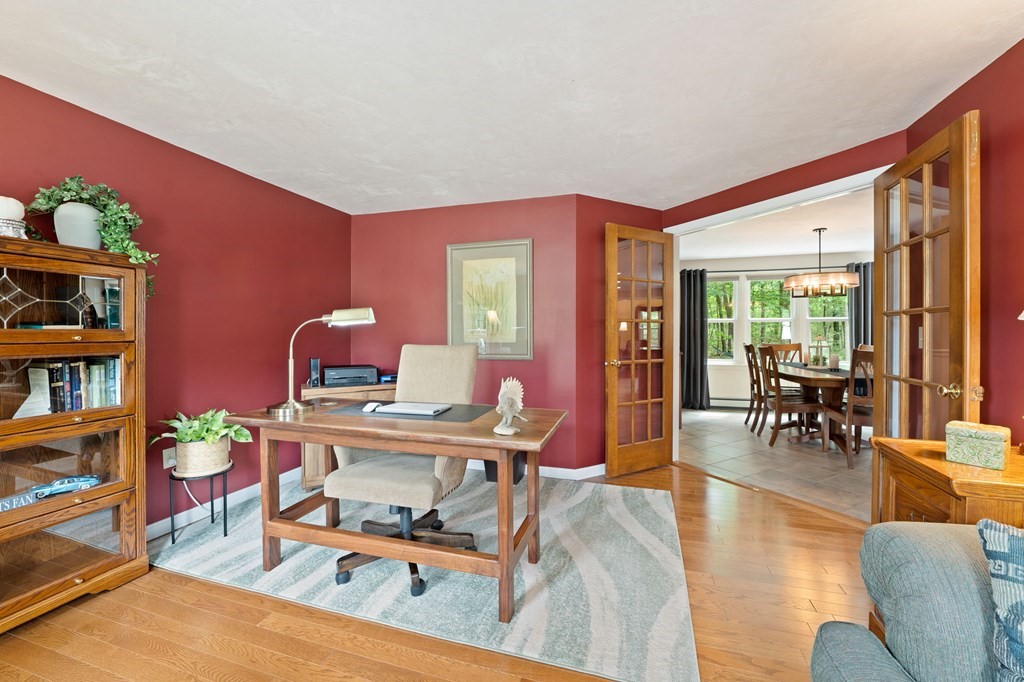 75 Chamberlain Road Uxbridge, MA 01569 - Photo 10 of 41 Gallery Image 10