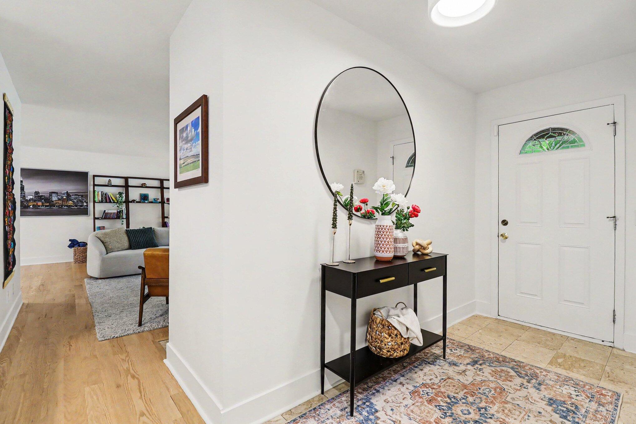 2411 Londonderry Road Ann Arbor, MI 48104 - Photo 24 of 61 006_file_8060