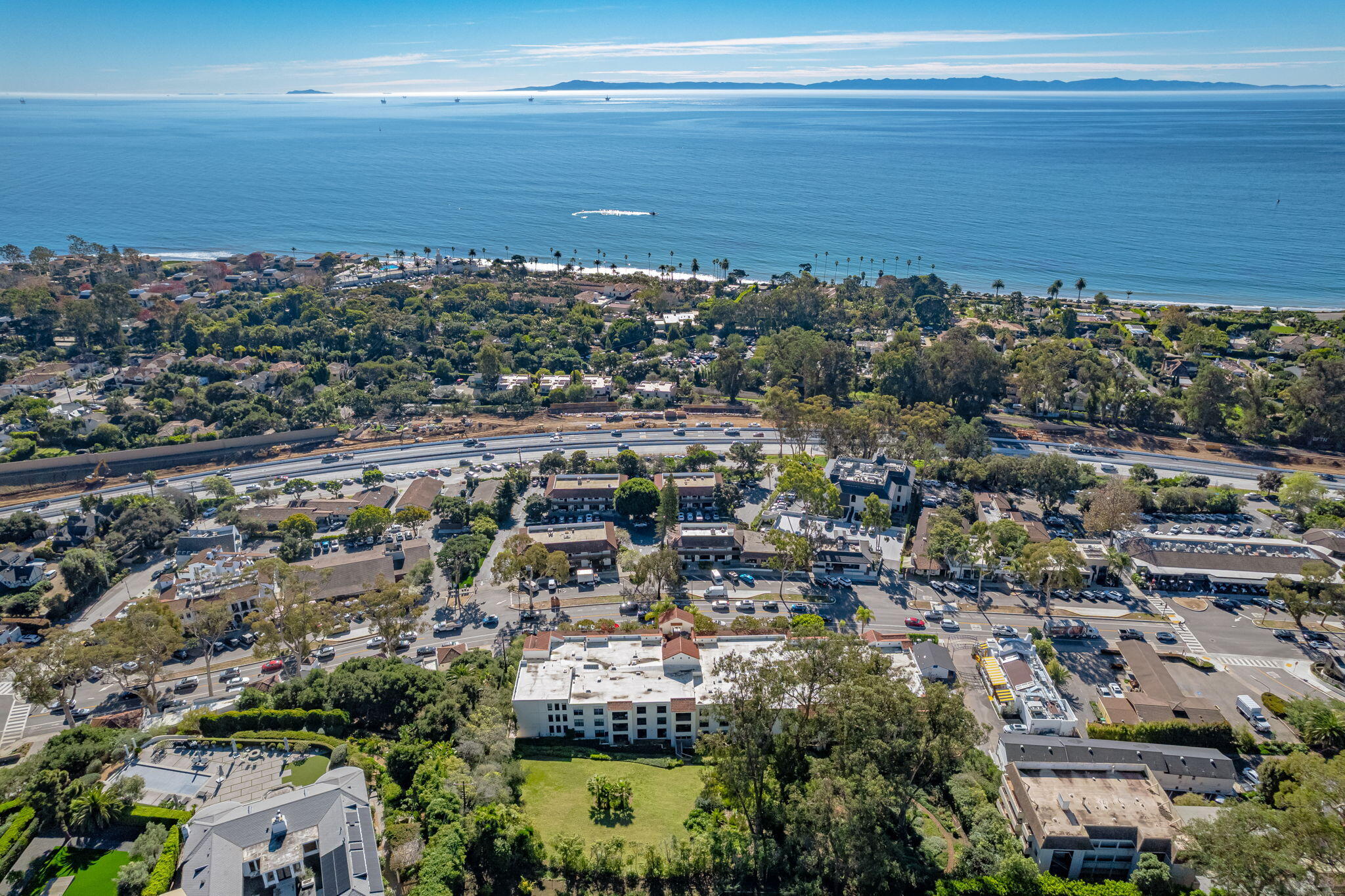 1220 Coast Village Road, Unit 308 Santa Barbara, CA 93108 - Photo 24 of 27 04-1220 Coast Village Rd (aerial)