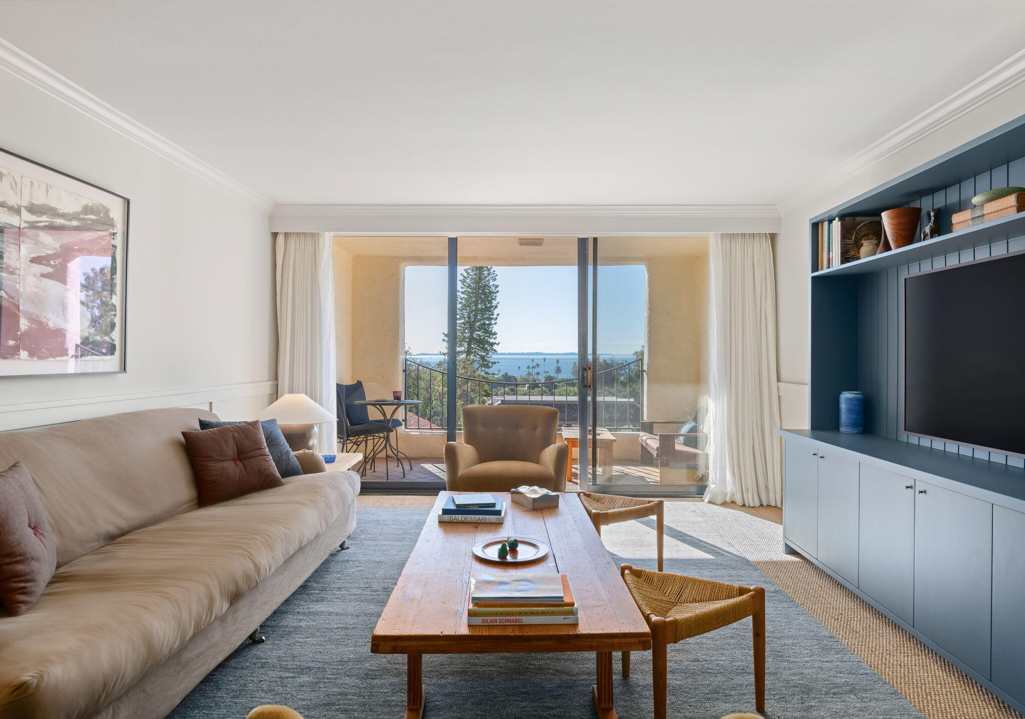 1220 Coast Village Road, Unit 308 Santa Barbara, CA 93108 - Photo 5 of 26 10-Living Room