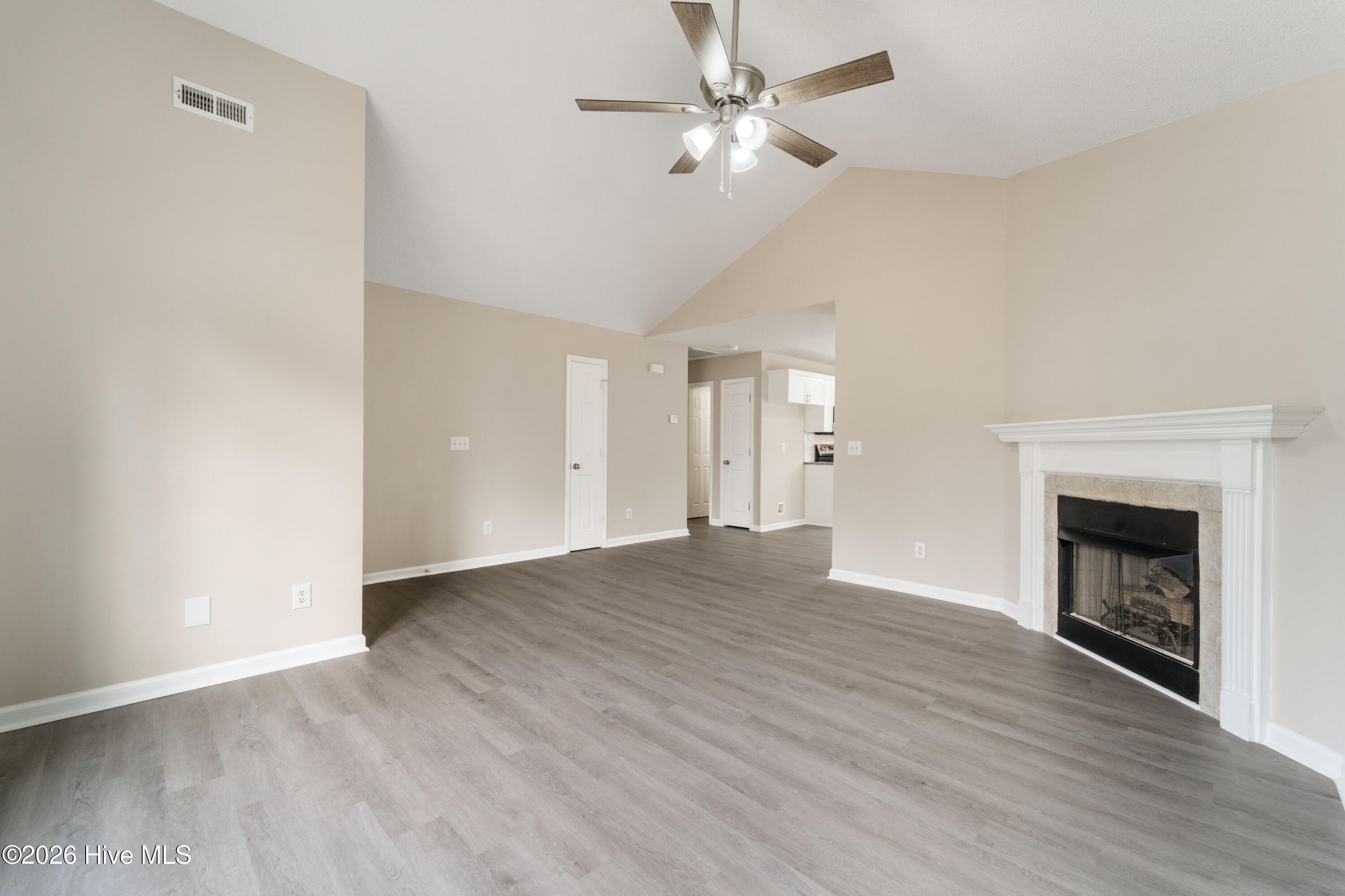 2228 East Boiling Spring Road Southport, NC 28461 - Photo 4 of 31 DSC06813