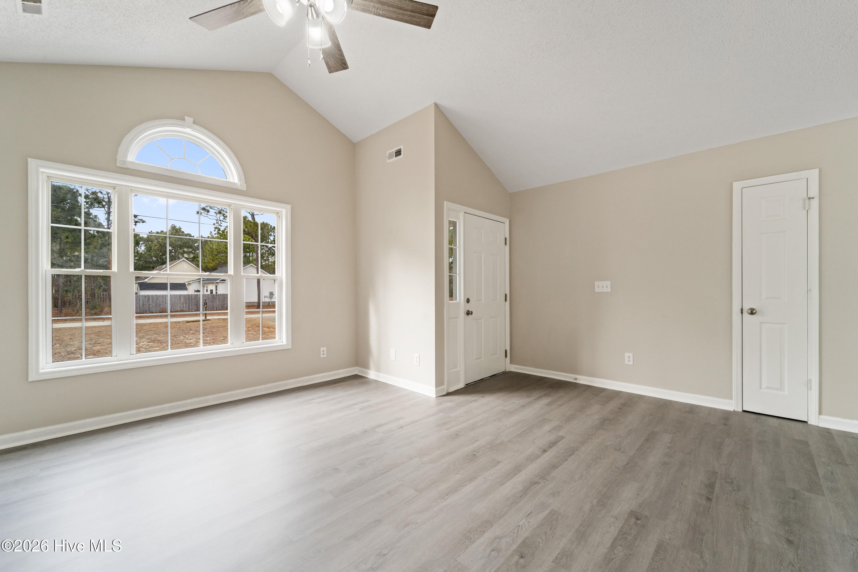2228 East Boiling Spring Road Southport, NC 28461 - Photo 5 of 31 DSC06828