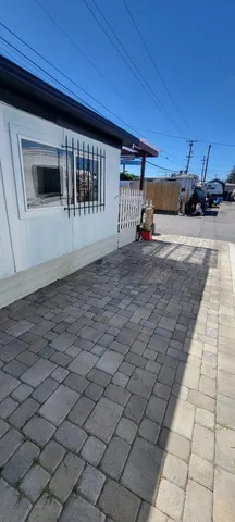 a view of a storage & utility room