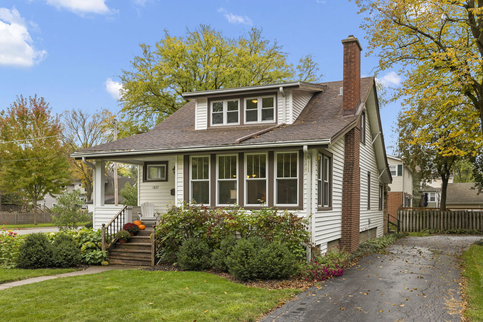 1837 Pine Road Homewood, IL 60430 - Photo 1 of 25 front view of a house with a yard