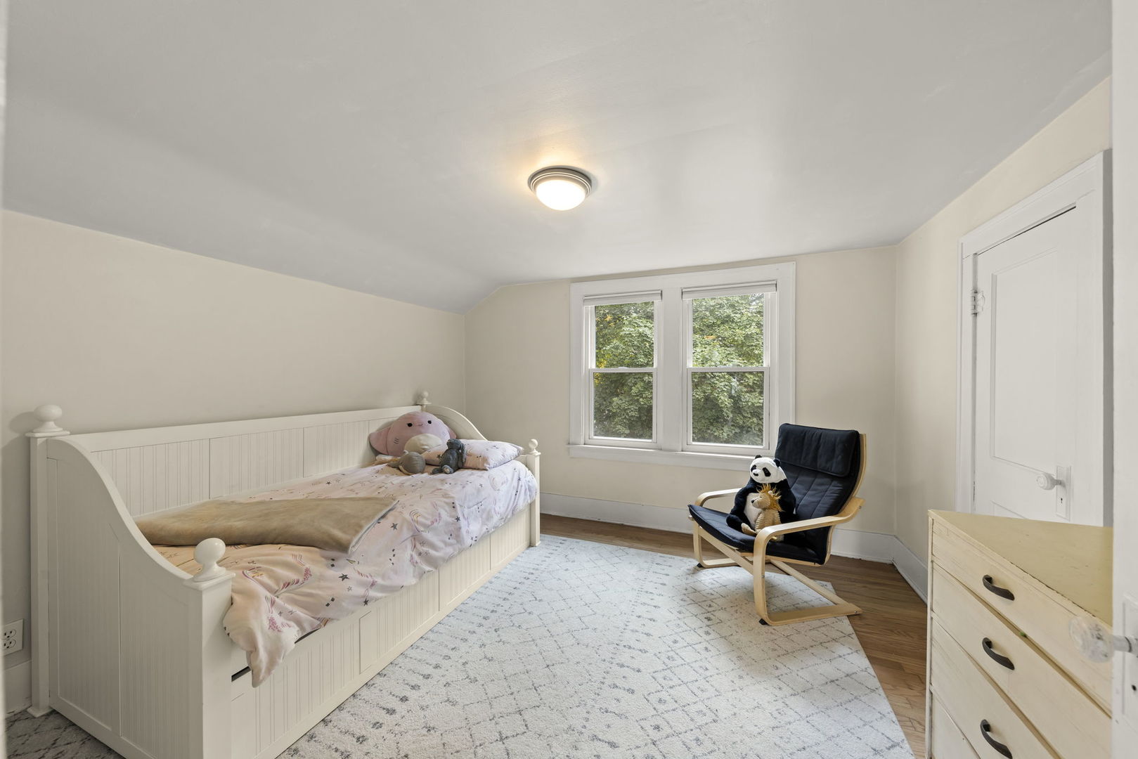1837 Pine Road Homewood, IL 60430 - Photo 17 of 25 a bed room with a bed and a chair