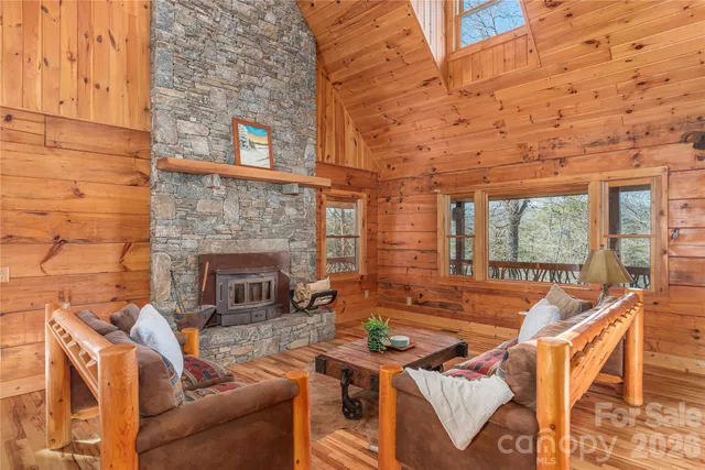 $715,000 | 706 Ramble Lane, Canton, NC 28716