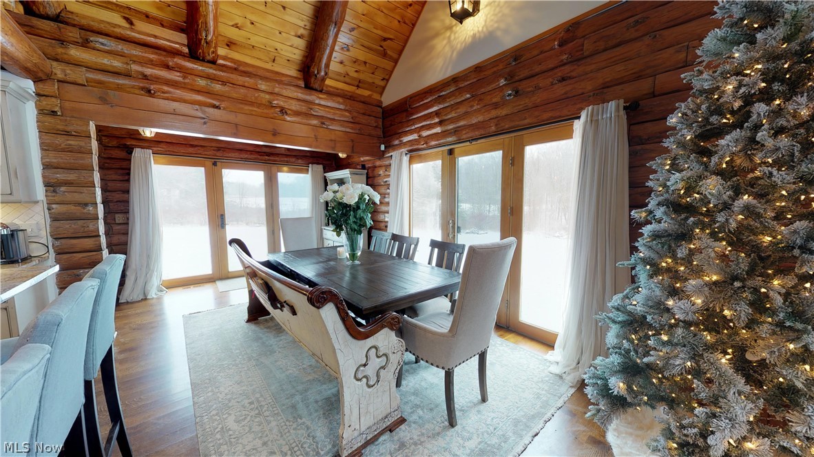 12179 Taylor Wells Road Chardon, OH 44024 - Photo 10 of 32 Dining room