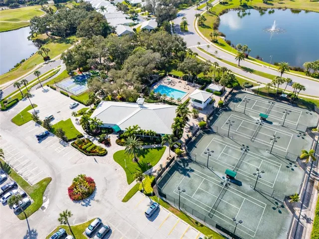 $669,000 | 1421 Gleneagles Drive, Venice, FL 34292