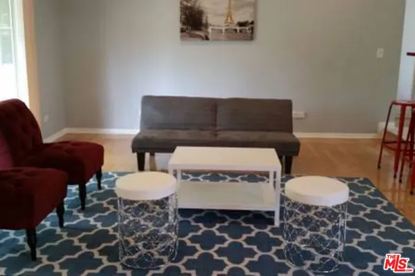 $4,995 | 5049 Serrania Avenue, Woodland Hills, CA 91364