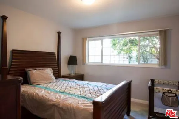 $4,995 | 5049 Serrania Avenue, Woodland Hills, CA 91364