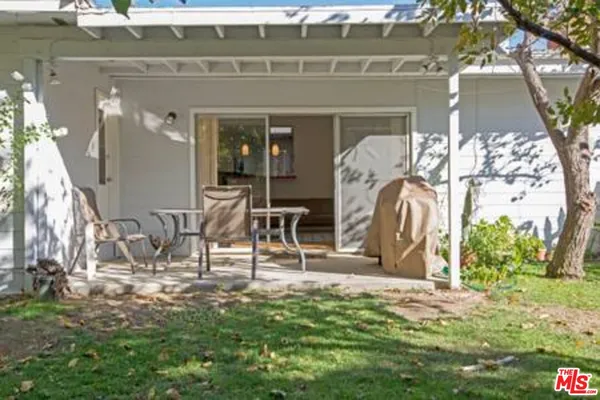 $4,995 | 5049 Serrania Avenue, Woodland Hills, CA 91364