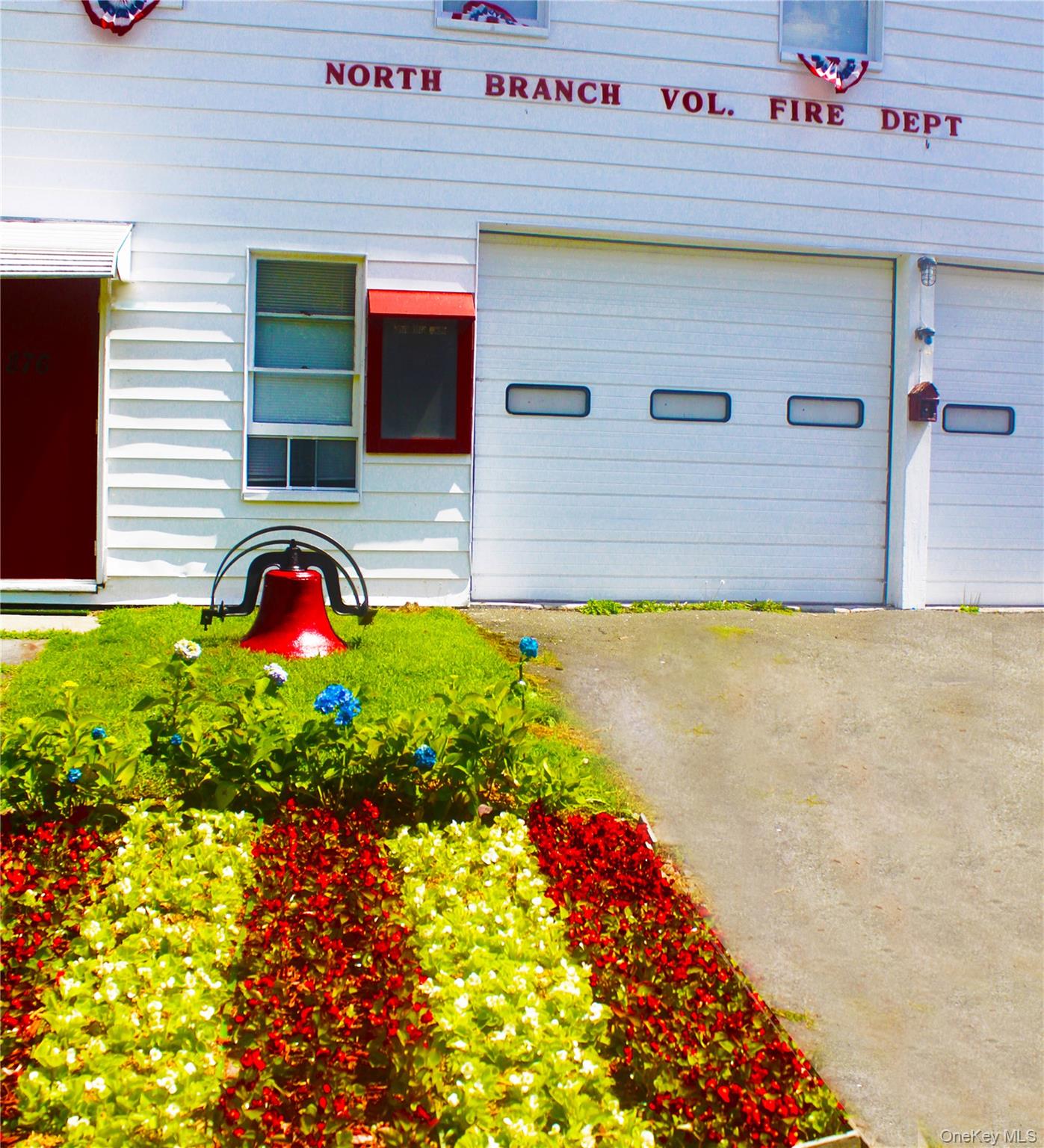 876 North Branch Road North Branch, NY 12766 - Photo 27 of 27 a front view of a house with garden