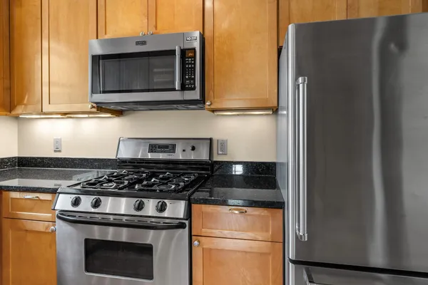 $450,000 | 1458 West 33rd Street, Minneapolis, MN 55408