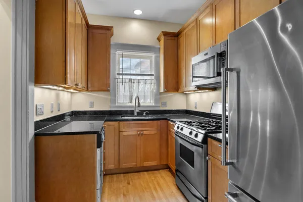 $450,000 | 1458 West 33rd Street, Minneapolis, MN 55408