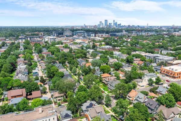 $450,000 | 1458 West 33rd Street, Minneapolis, MN 55408