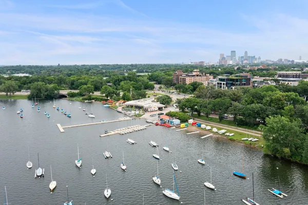 $450,000 | 1458 West 33rd Street, Minneapolis, MN 55408