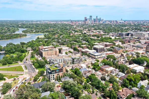 $450,000 | 1458 West 33rd Street, Minneapolis, MN 55408