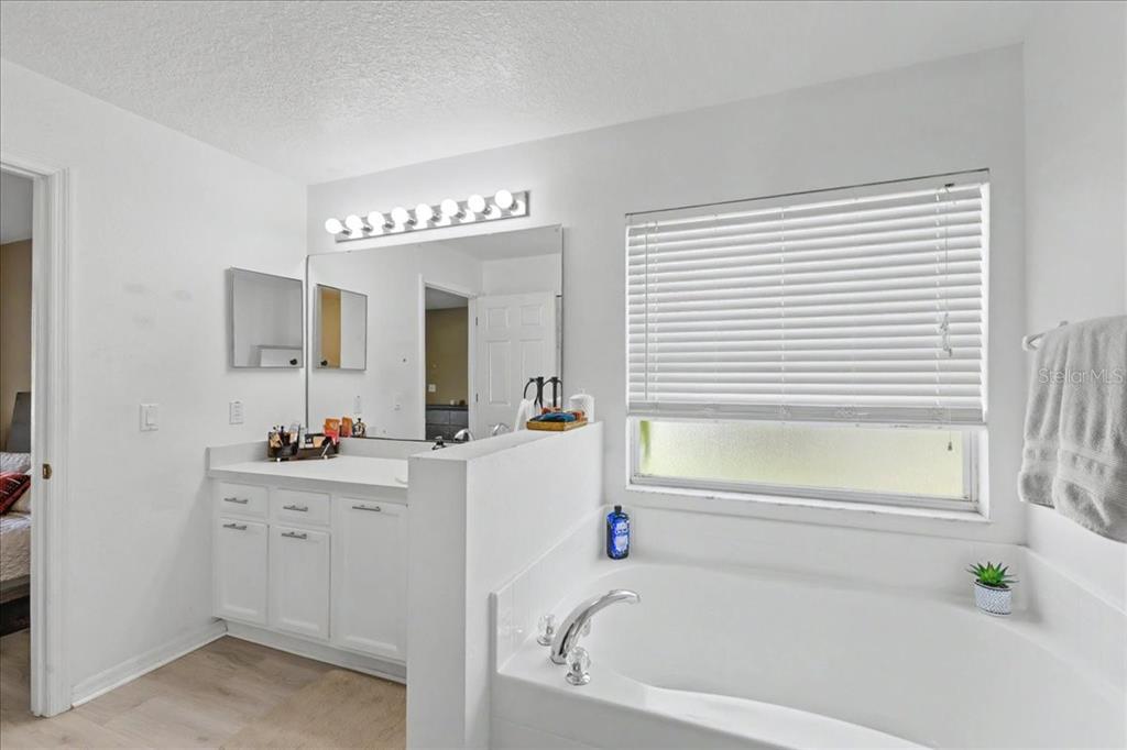 342 Mariners Gate Drive Edgewater, FL 32141 - Photo 23 of 42