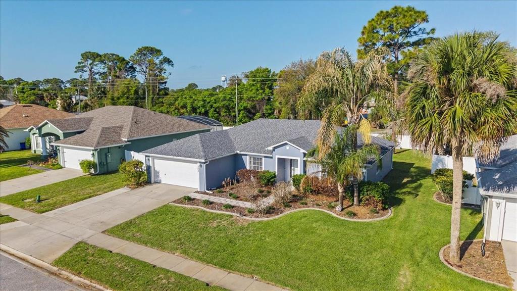 342 Mariners Gate Drive Edgewater, FL 32141 - Photo 3 of 42