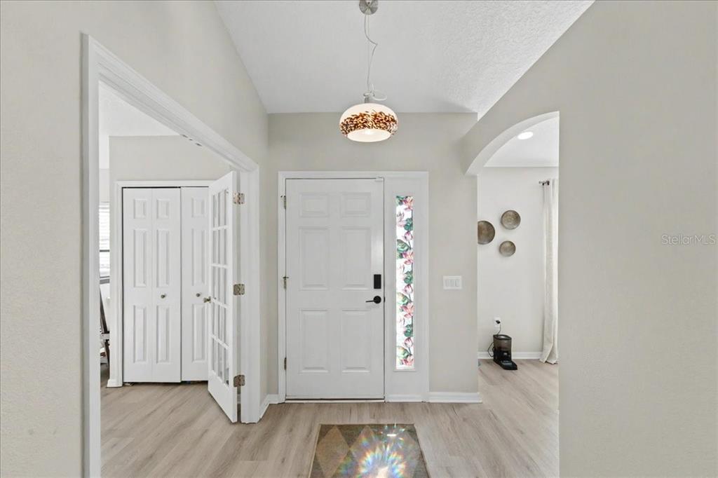 342 Mariners Gate Drive Edgewater, FL 32141 - Photo 5 of 42