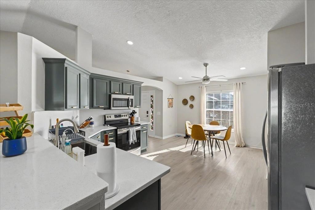 342 Mariners Gate Drive Edgewater, FL 32141 - Photo 8 of 42