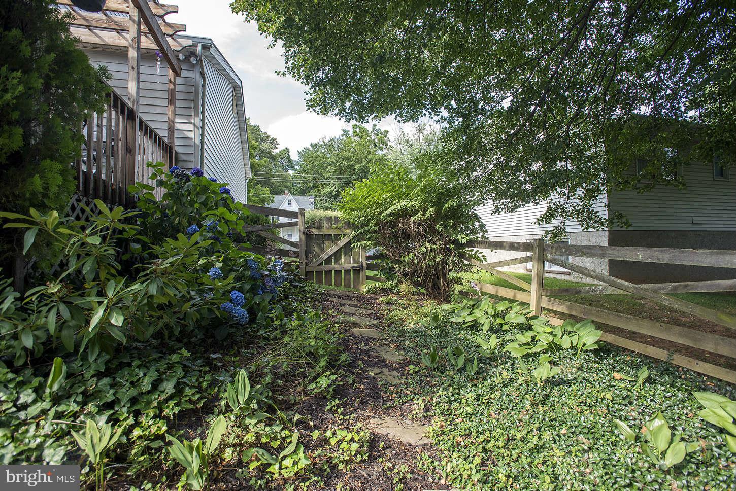 3209 Northwind Road Baltimore, MD 21234 - Photo 29 of 29 Exterior (Rear)