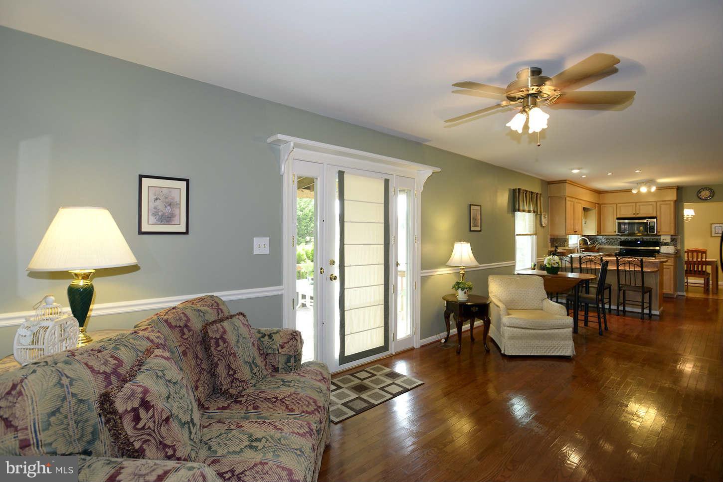 3209 Northwind Road Baltimore, MD 21234 - Photo 10 of 29 Family Room