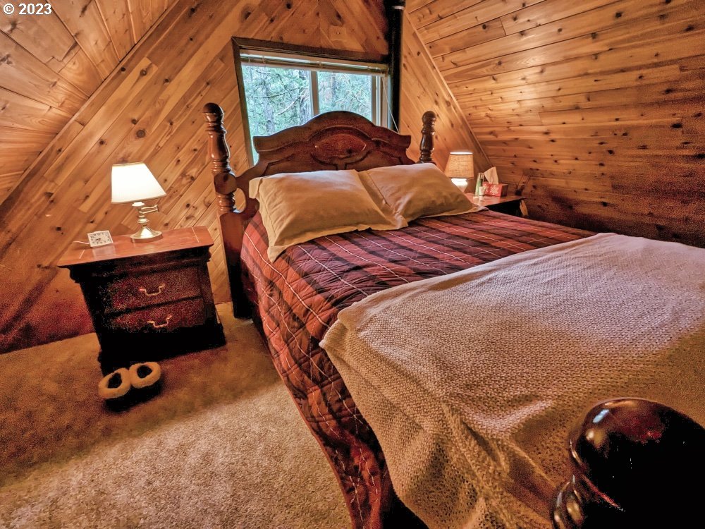 76399 Road 30 Rhododendron, OR 97049 - Photo 20 of 36 Gallery Image 20