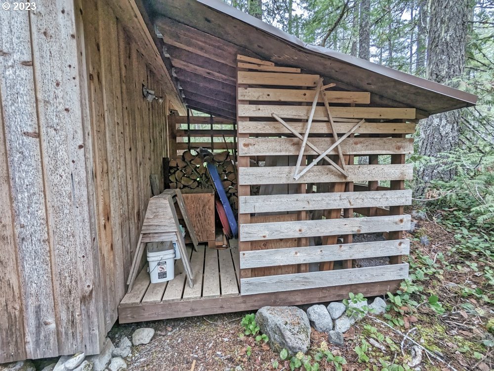 76399 Road 30 Rhododendron, OR 97049 - Photo 28 of 36 Gallery Image 28
