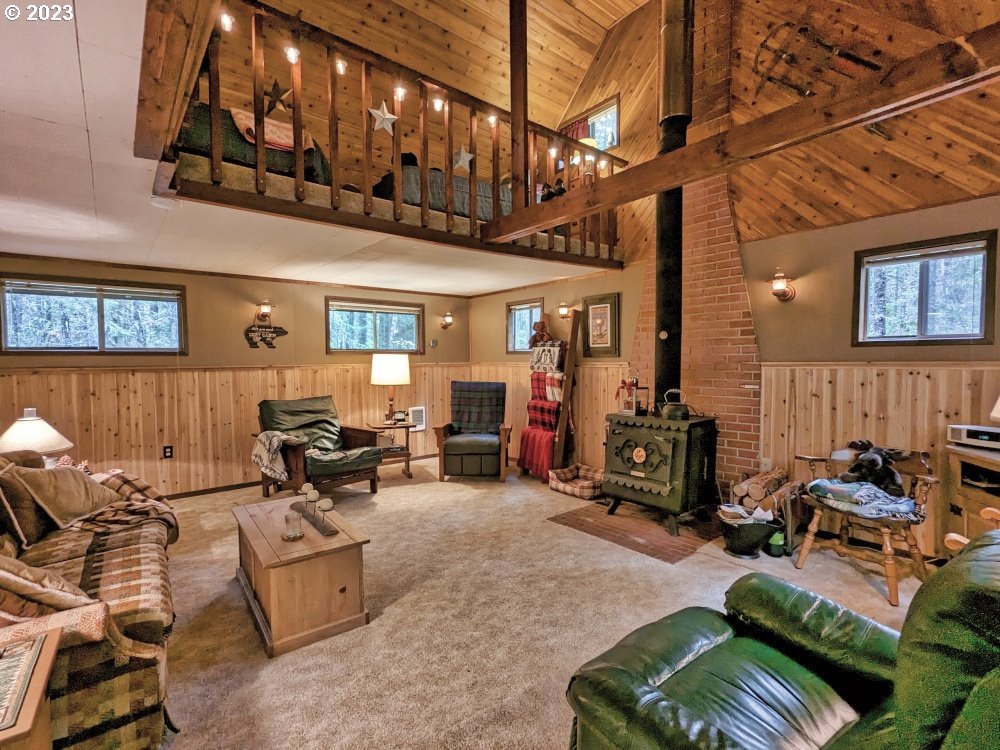76399 Road 30 Rhododendron, OR 97049 - Photo 3 of 36 Gallery Image 3