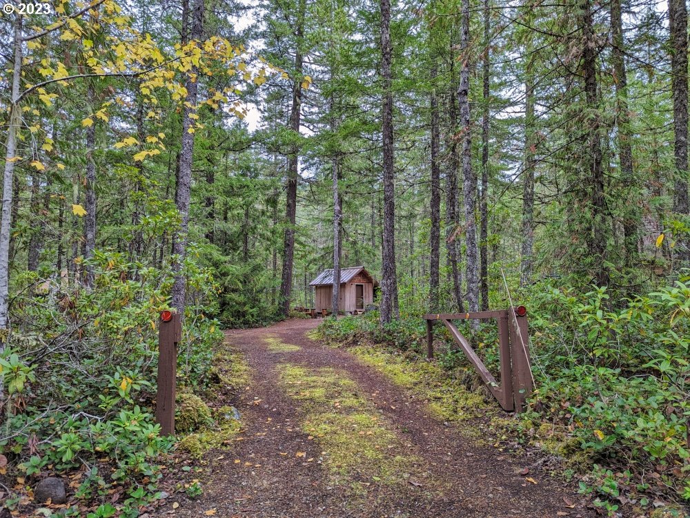 76399 Road 30 Rhododendron, OR 97049 - Photo 33 of 36 Gallery Image 33