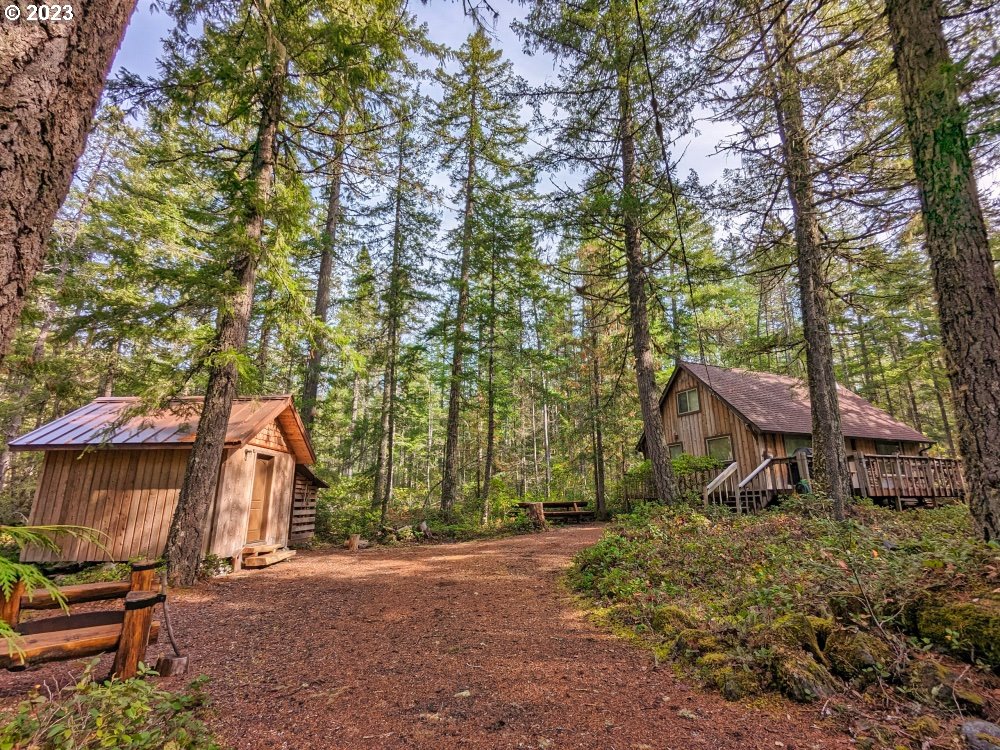 76399 Road 30 Rhododendron, OR 97049 - Photo 36 of 36 Gallery Image 36