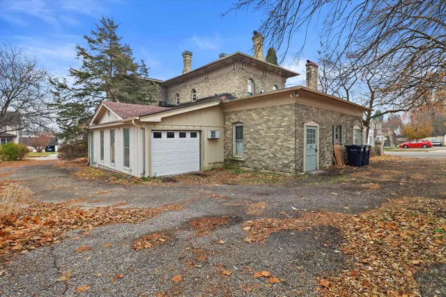 $355,000 | 220 South Academy Street, Janesville, WI 53548