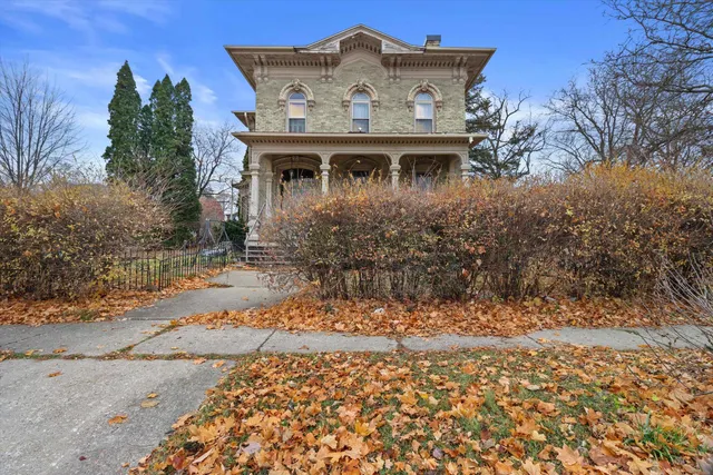 $355,000 | 220 South Academy Street, Janesville, WI 53548