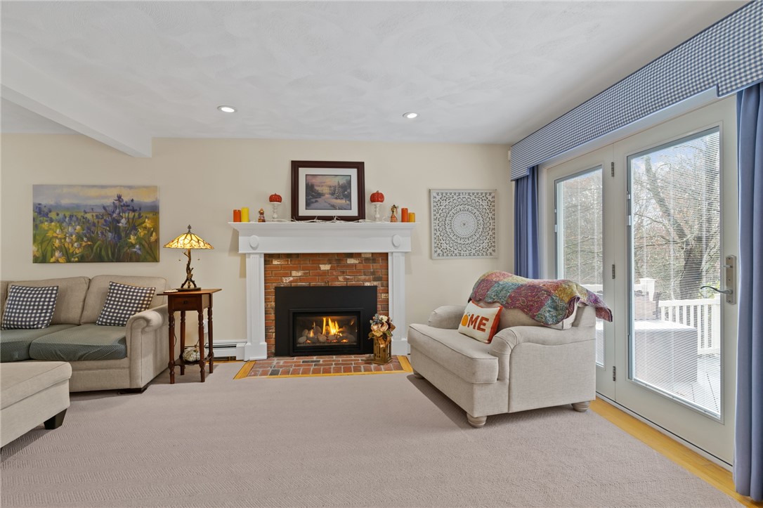 24 Mashie Road Cumberland, RI 02864 - Photo 4 of 39 Gallery Image 4