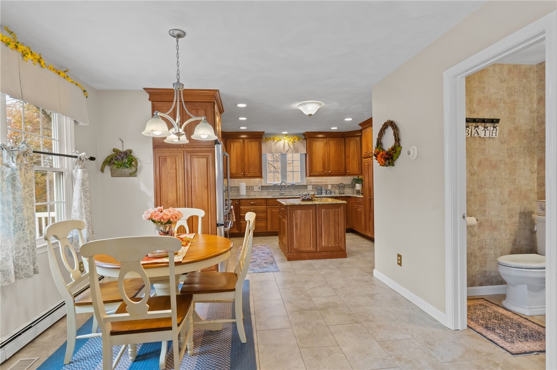 24 Mashie Road Cumberland, RI 02864 - Photo 10 of 39 Gallery Image 10