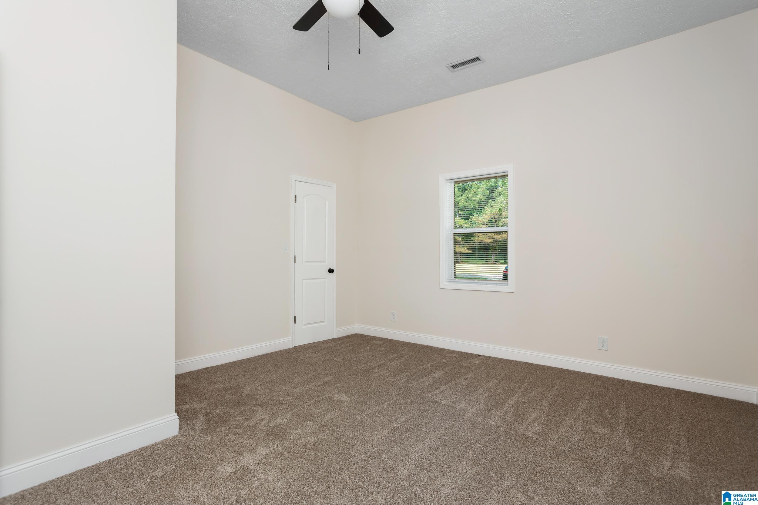 4061 Renfroe Road Talladega, AL 35160 - Photo 20 of 32