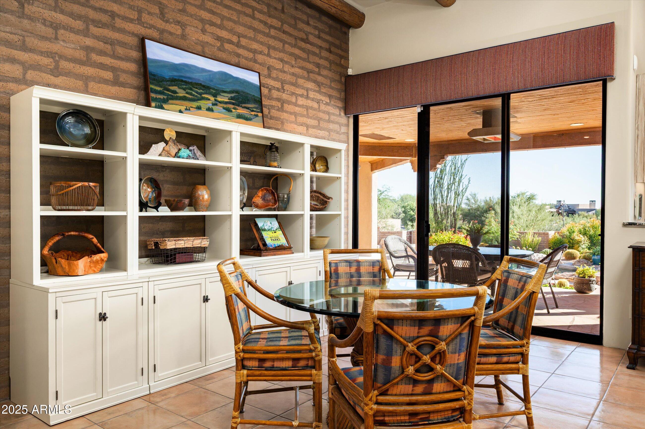 9301 East Bajada Road Scottsdale, AZ 85262 - Photo 11 of 39 Casual Gathering