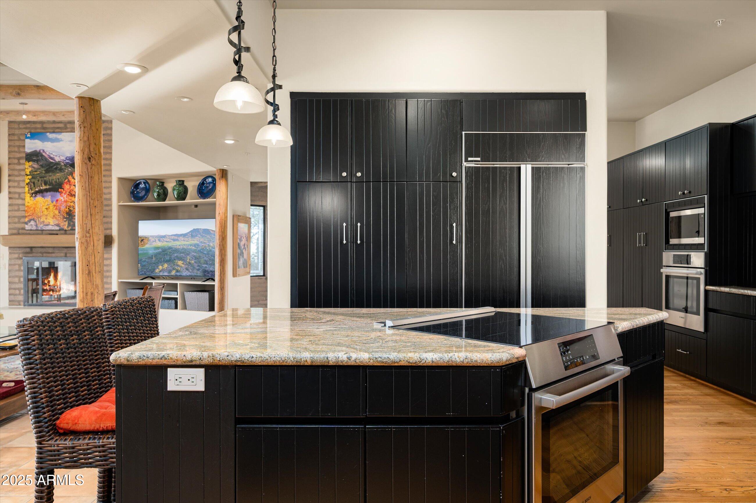 9301 East Bajada Road Scottsdale, AZ 85262 - Photo 15 of 39 Kitchen Island