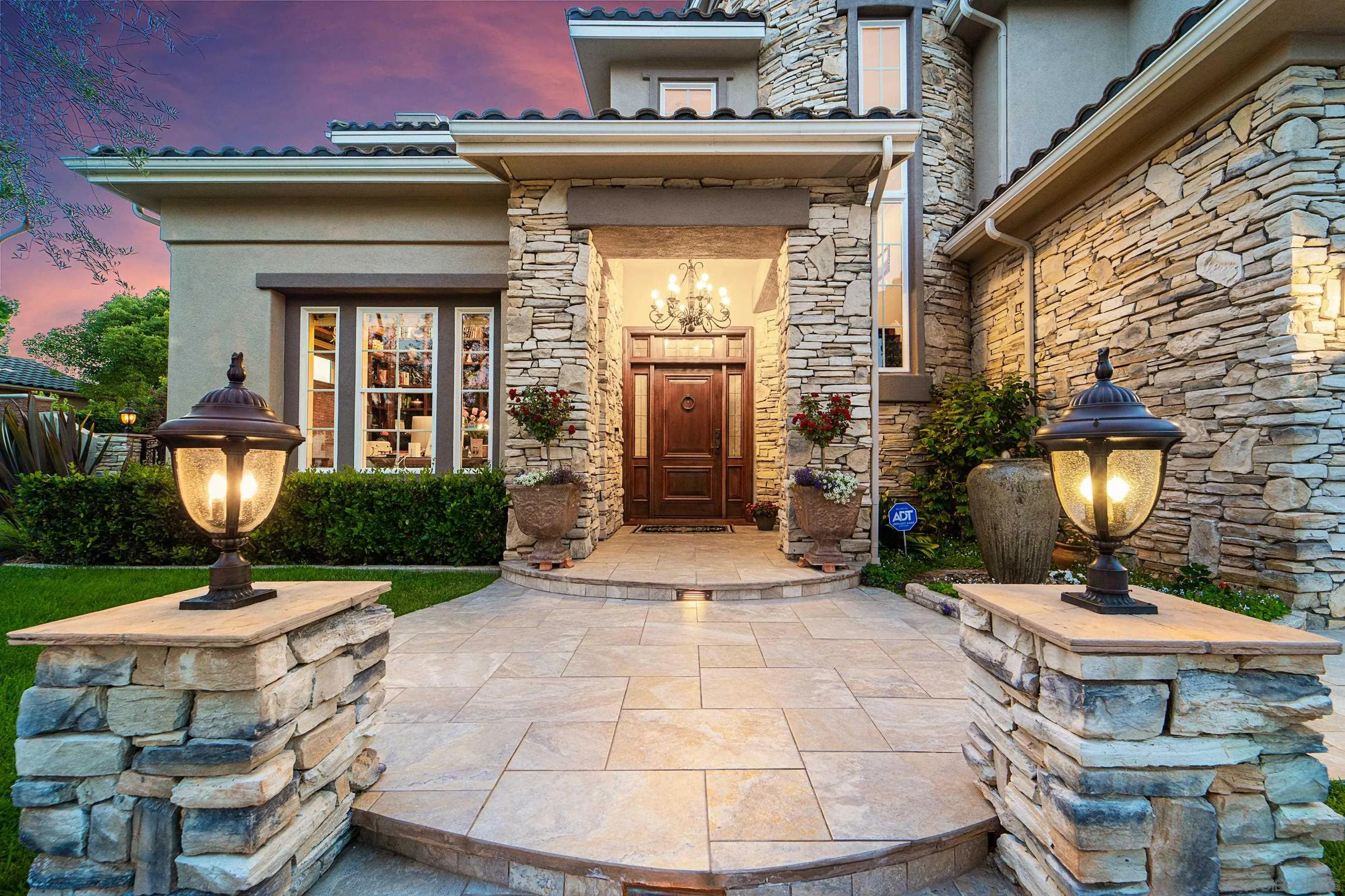 698 Cypress Hills Drive Encinitas, CA 92024 - Photo 3 of 67