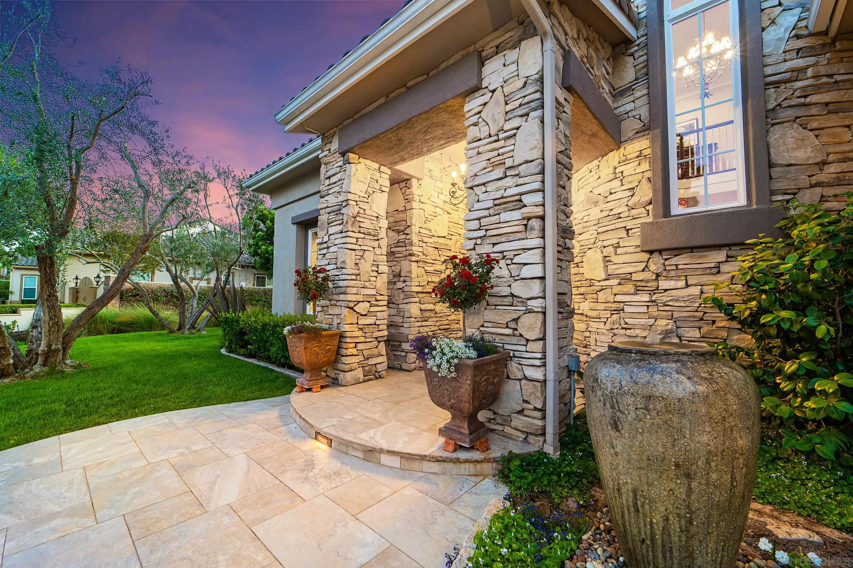 698 Cypress Hills Drive Encinitas, CA 92024 - Photo 4 of 67