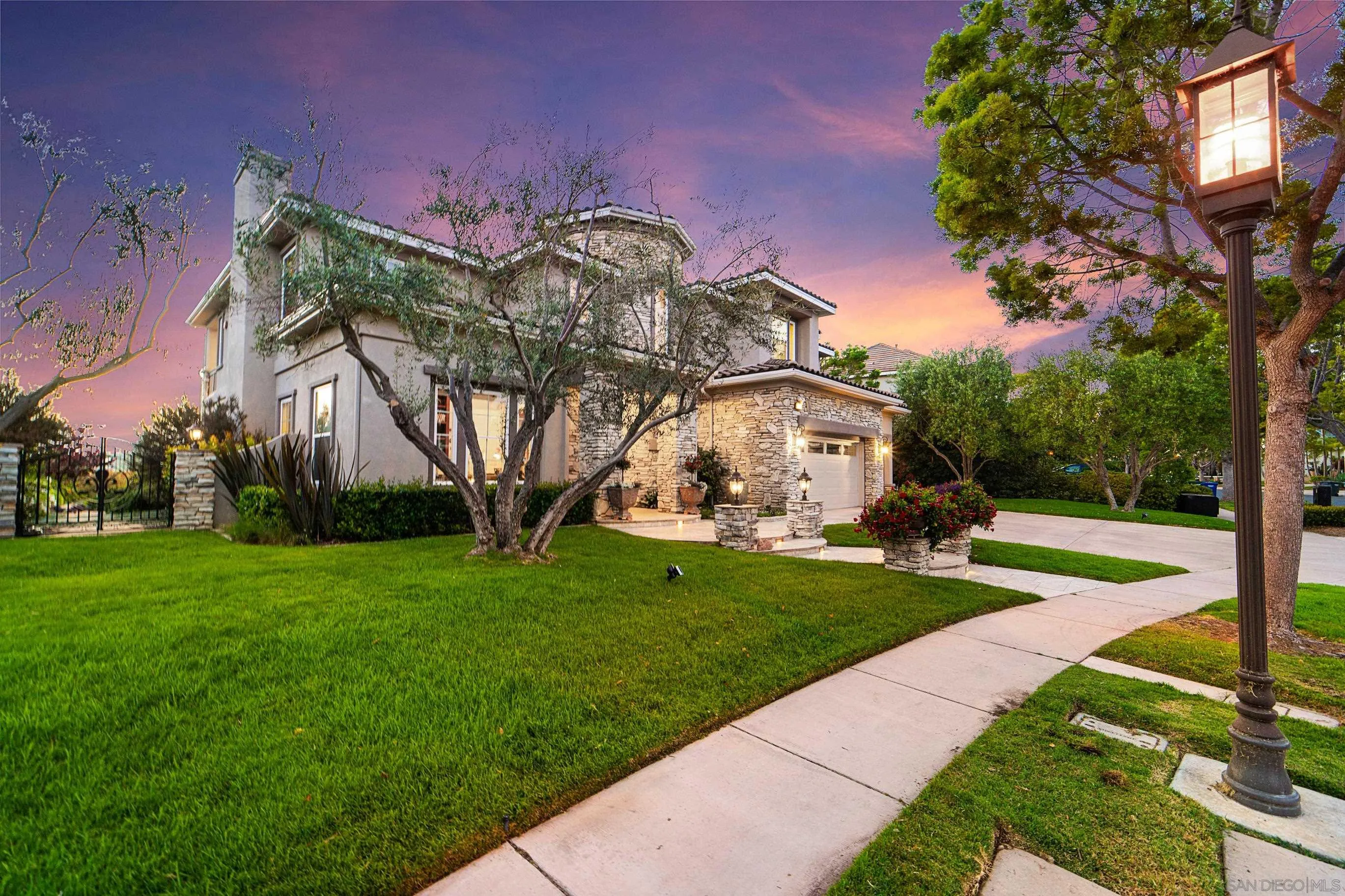 698 Cypress Hills Drive Encinitas, CA 92024 - Photo 57 of 67 a front view of a house with garden