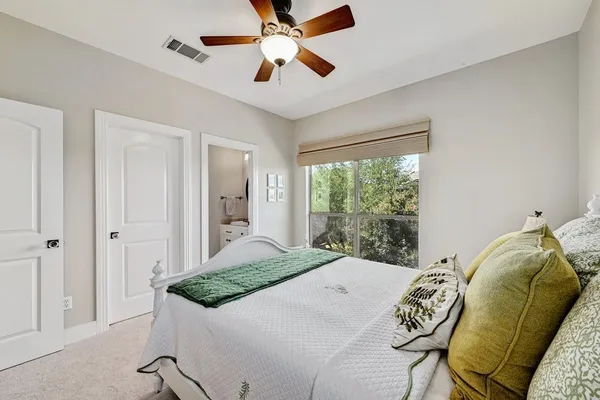 $5,200 | 1005 Ottawa Drive, Austin, TX 78733